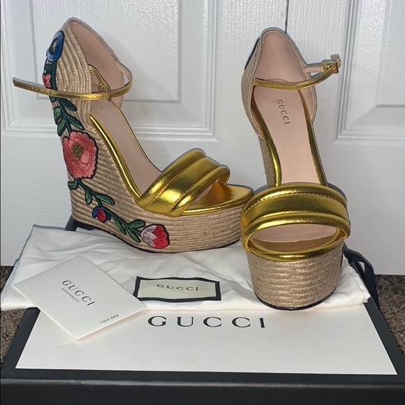 Gucci Shoes - GUCCI Floral Embroidered Wedges 37EU